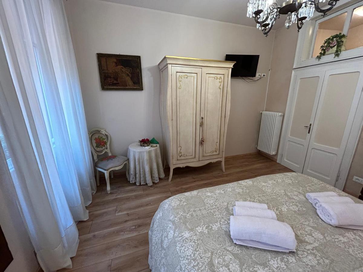 Sofia Rooms ヴェローナ エクステリア 写真